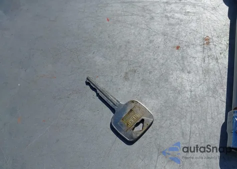 2005 Toyota Camry Le из США, поврежденный, VIN 4T1BE32K05U020996